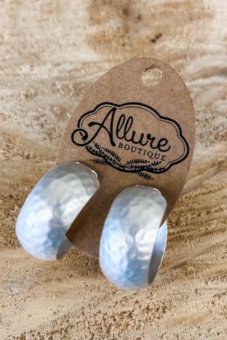 Etched Silver Hammered Chunky Hoop Earring - Allure Boutique WY