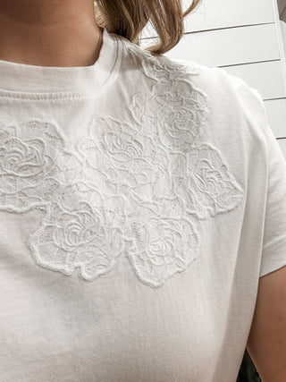 Rosehead Tee - Allure Boutique WY