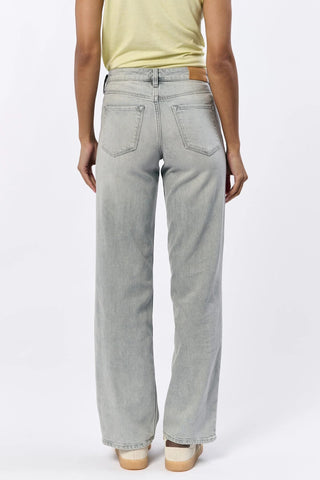 Taylor Straight Leg Jean Dovey - Allure Boutique WY