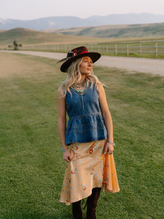 What to Wear to a Country Concert in 2026: 10 Cute Western Outfit Ideas - Allure Boutique WY