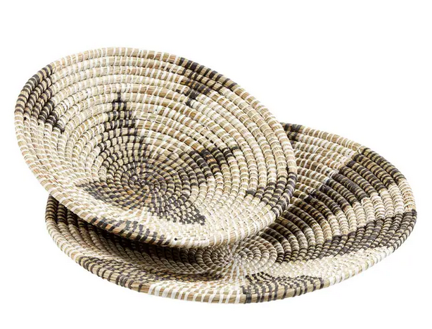 Baskets made of seagrass
Large basket measures 24"
Small basket measures 18 3/4"
Wall Decor