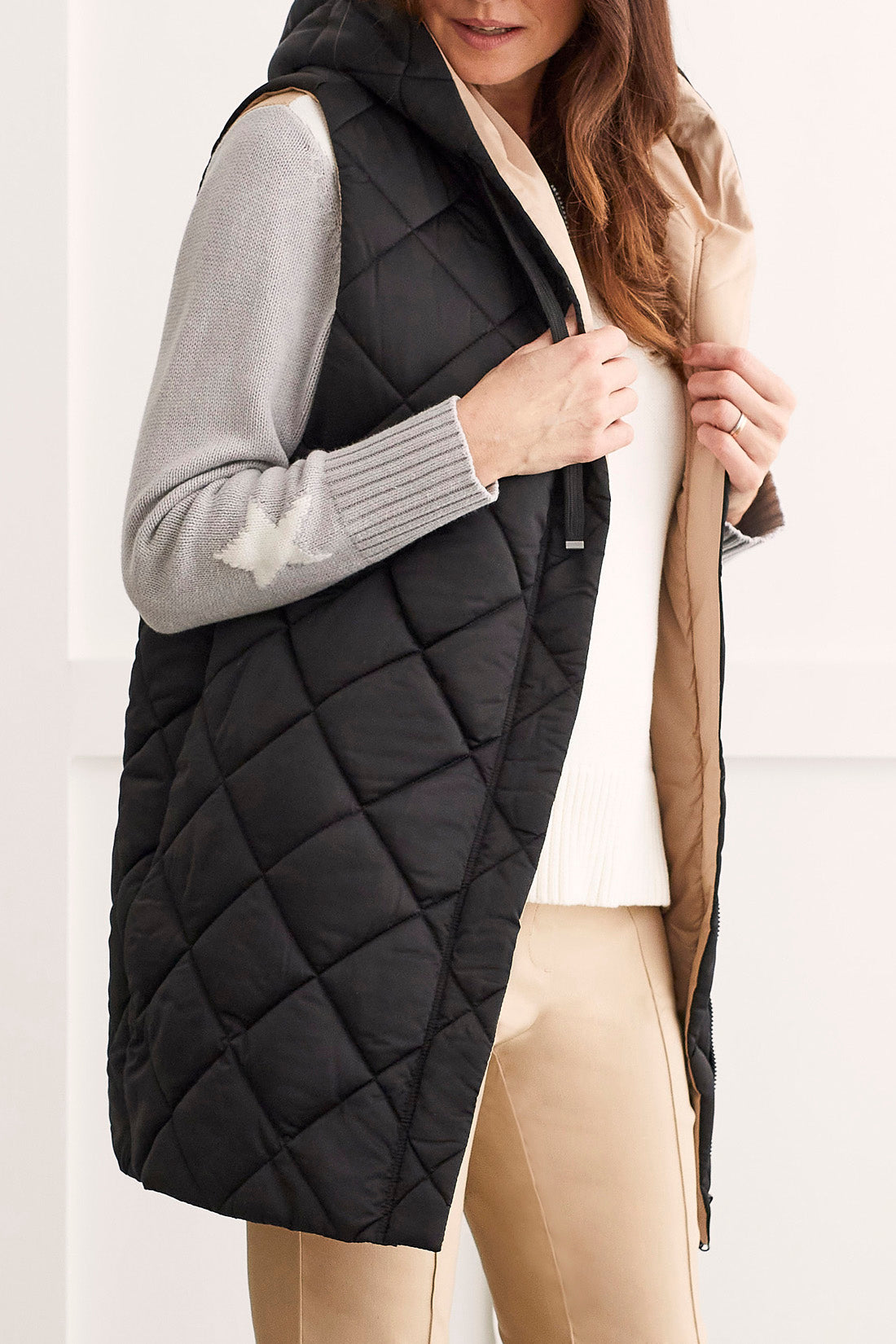 Reversible Beige and Black Cropped Puffer Vest – TYAesthetics