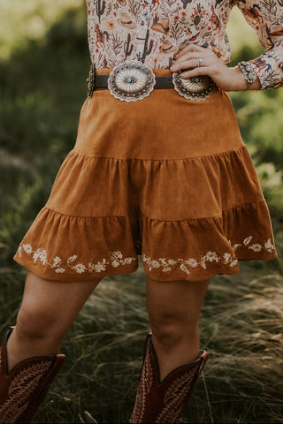 Tierd Mini Skirt with Floral Embroidery