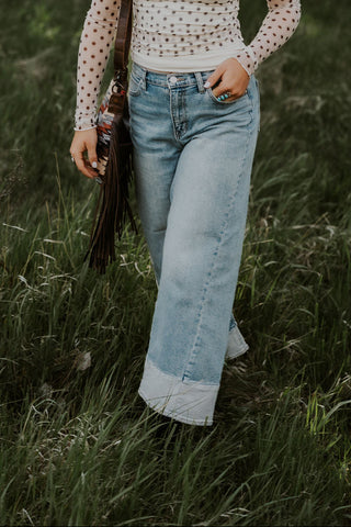 Two Tone Hem Seamed Slim Wide Jean