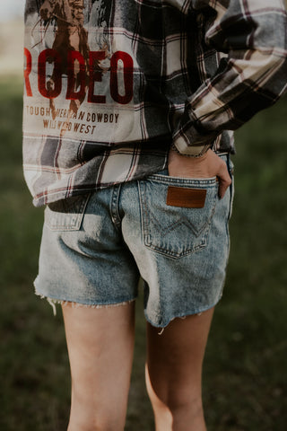 Blissful High-Rise Short - 5.5"