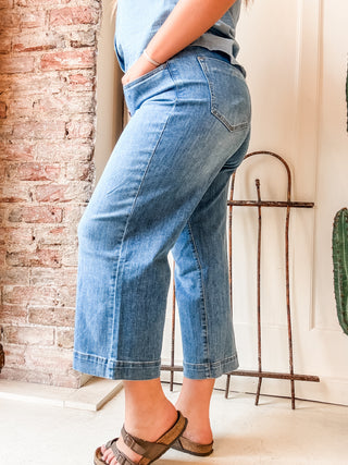 Audrey Button Fly Wide Crop Jean