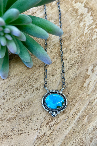 Benally Framed Sonoran Gold Oval Necklace