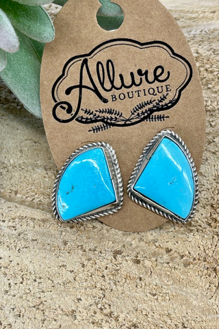 Nez Kingman Post Earrings