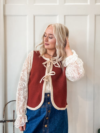 Contrast Tie Front Knit Vest