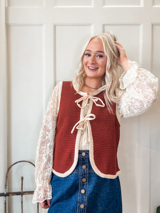 Contrast Tie Front Knit Vest
