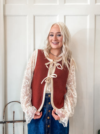 Contrast Tie Front Knit Vest