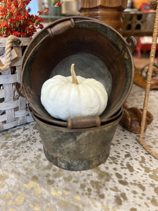 Resin White Pumpkin - 8"H x 6"W