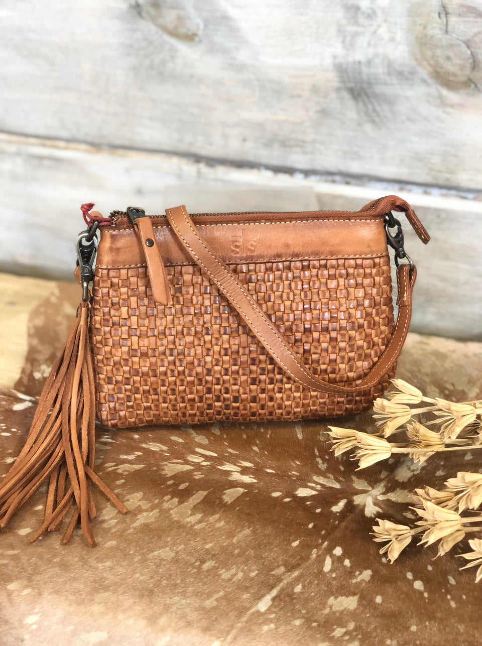 Woven leather handbags online australia