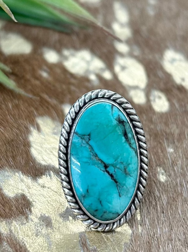 Vintage Single Stone Turquoise Ring