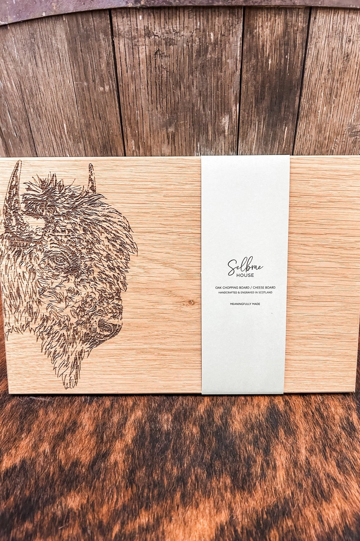 Bison Oak Serving Board - 30 CM - Allure Boutique WY