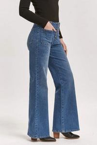 James Jeans - Allure Boutique WY