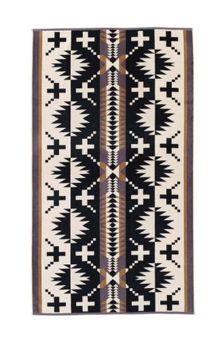 Oversized Jacquard Spa Towel