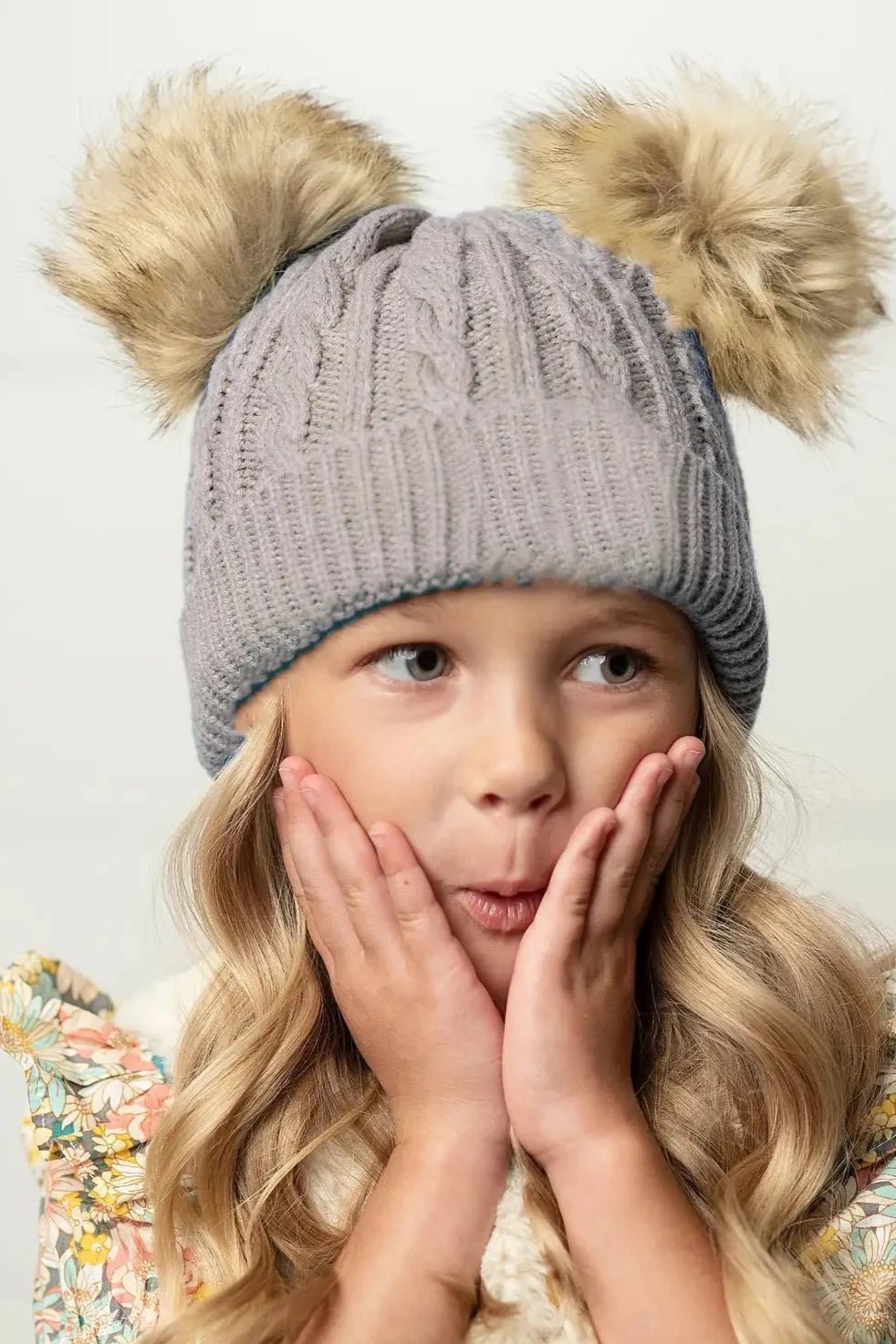 Kids Gray Cable Knit Fur Double Pom Beanie Hat – Allure Boutique WY