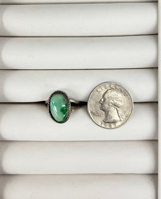 Round Rope Border Green Ring 7.5 - Allure Boutique WY