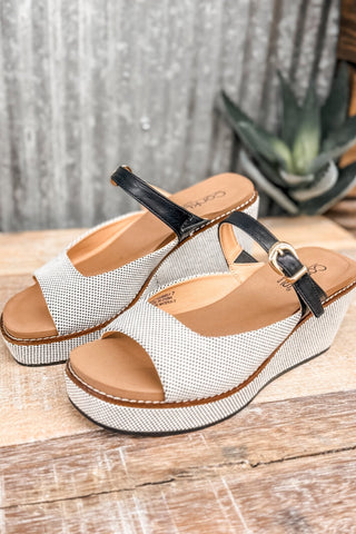 Treat Yourself Platform Sandal - Allure Boutique WY