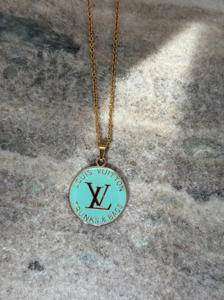Turquoise Trunk Pendant Necklace - Allure Boutique WY
