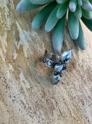 White Buffalo 3 Stone Ring 10 - Allure Boutique WY