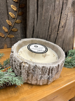 White Woods Large Round Candle - Fresh Cut Christmas Trees 13 Oz. - Allure Boutique WY