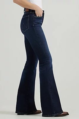 Wrangler Bespoke Flare Madi - Allure Boutique WY