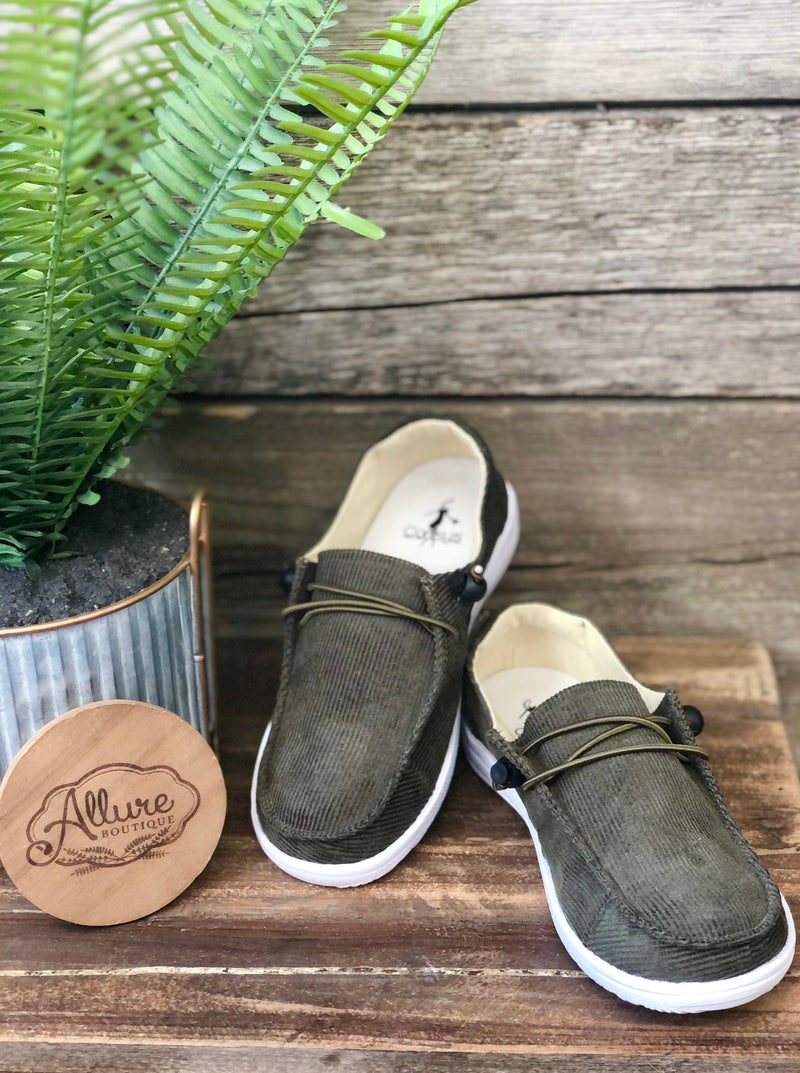 Kayak - Olive Corduroy Slide